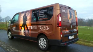 das Auto der mobile Tanzschule STILVOLL TANZEN für Sie unterwegs